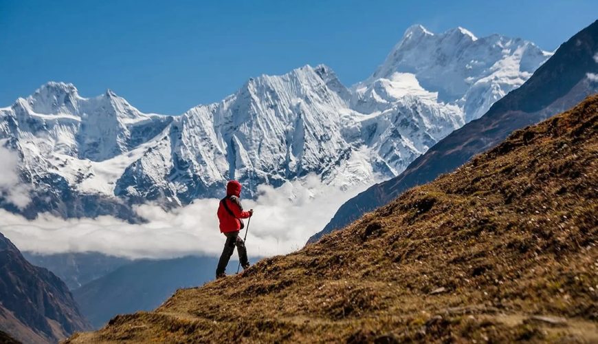 Est-il possible de faire le trek du circuit du Manaslu en solo ?