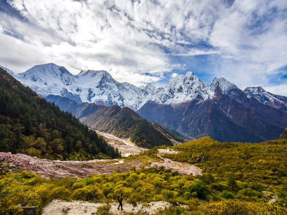 Spring vs Autumn: Which Season is Better for the Manaslu Circuit Trek?
